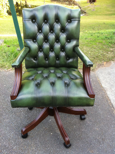 Chesterfield best sale gainsborough chair